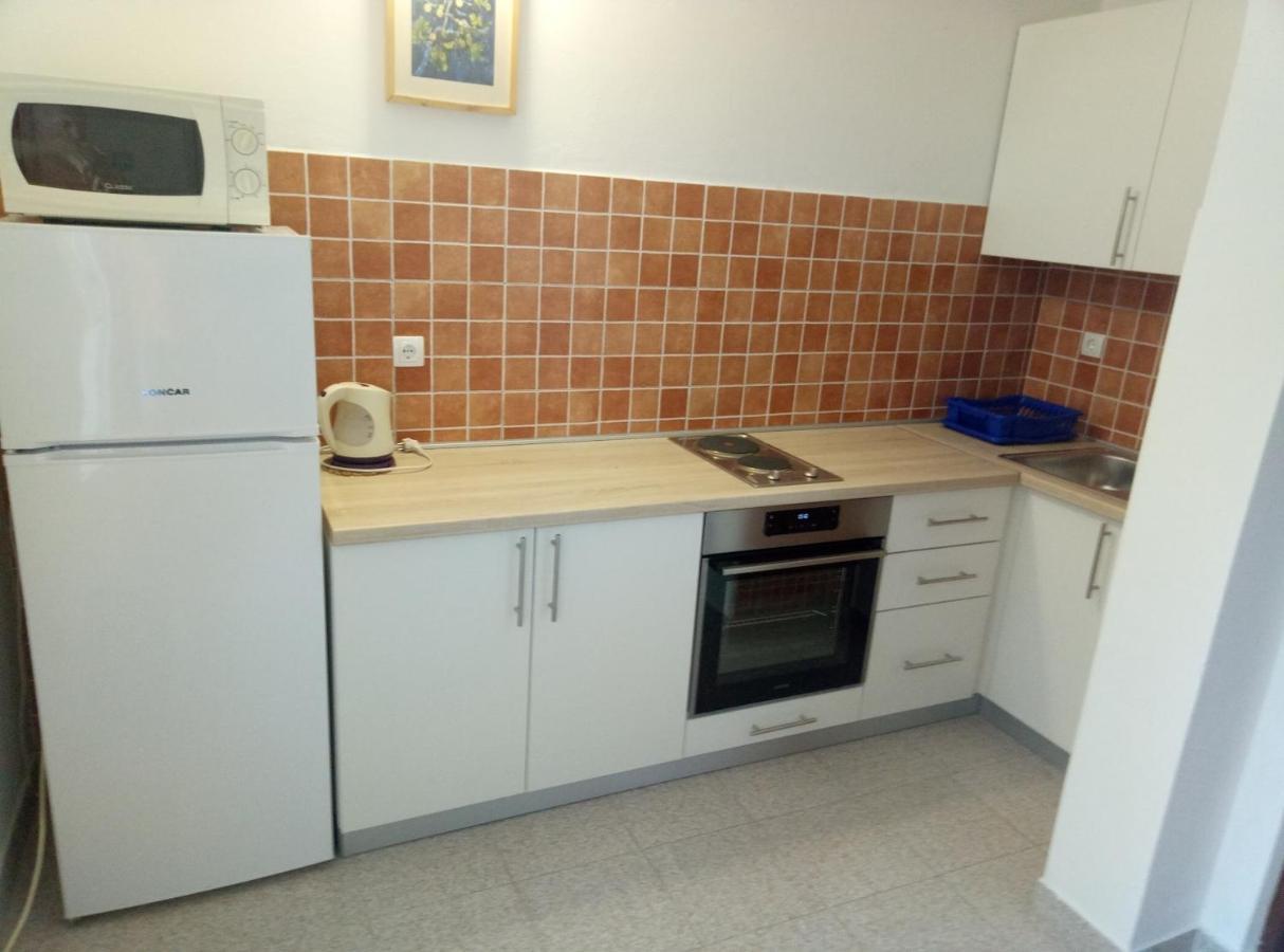 Apartments Ana سريسر المظهر الخارجي الصورة