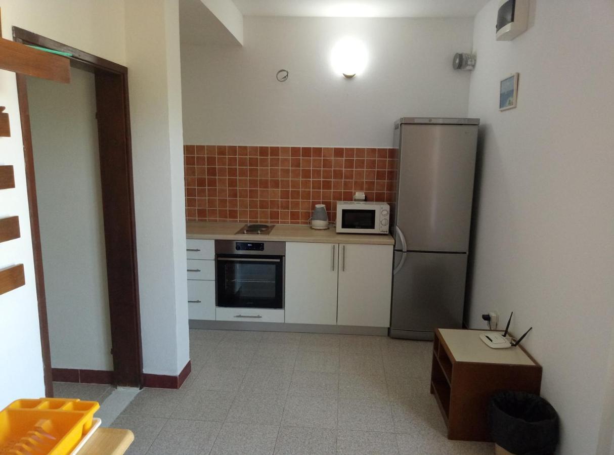 Apartments Ana سريسر المظهر الخارجي الصورة