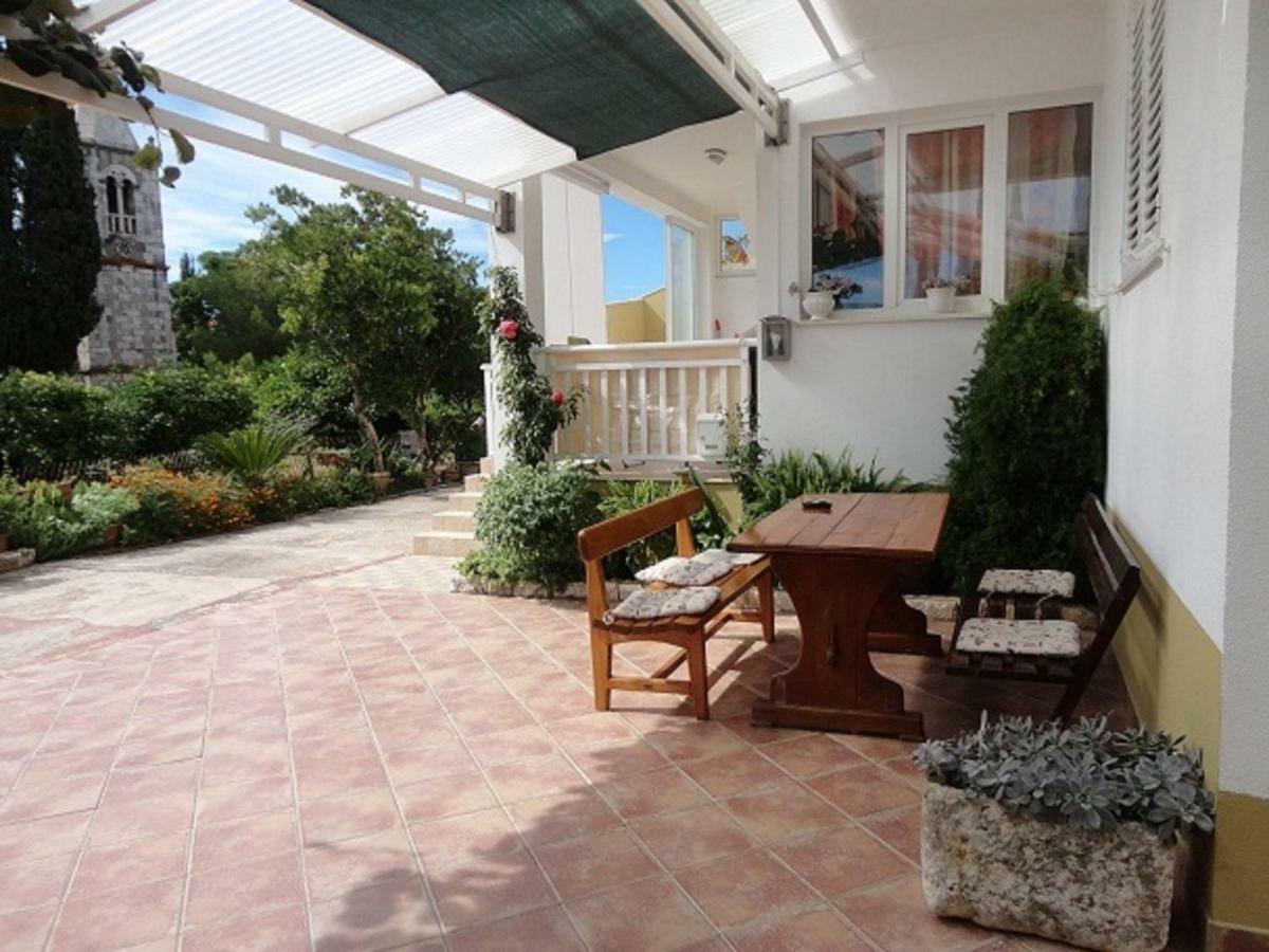 Apartments Ana سريسر المظهر الخارجي الصورة